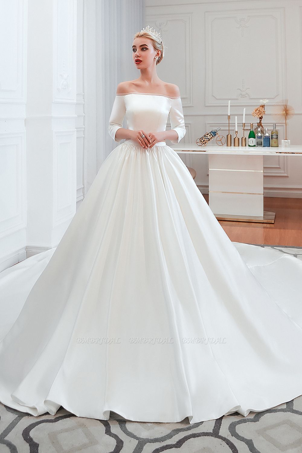 BMbridal Elegant 3/4 Sleeves Princess Satin Wedding Dress Online