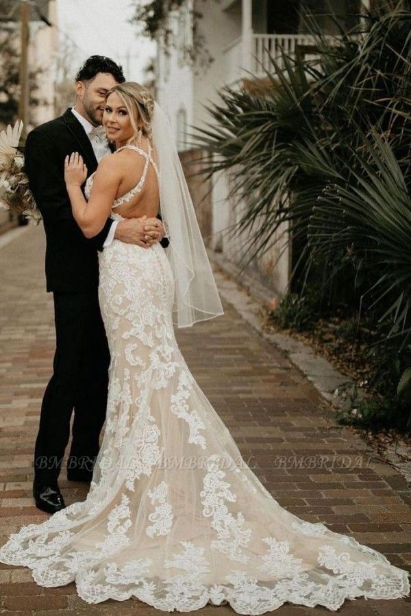 BMbridal Halter Sleeveless Mermaid Wedding Dress With Applqiues Boho Bridal Gown