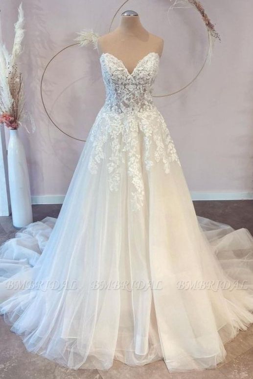 BMbridal V-Neck Sleeveless Lace Wedding Dress Long On Sale