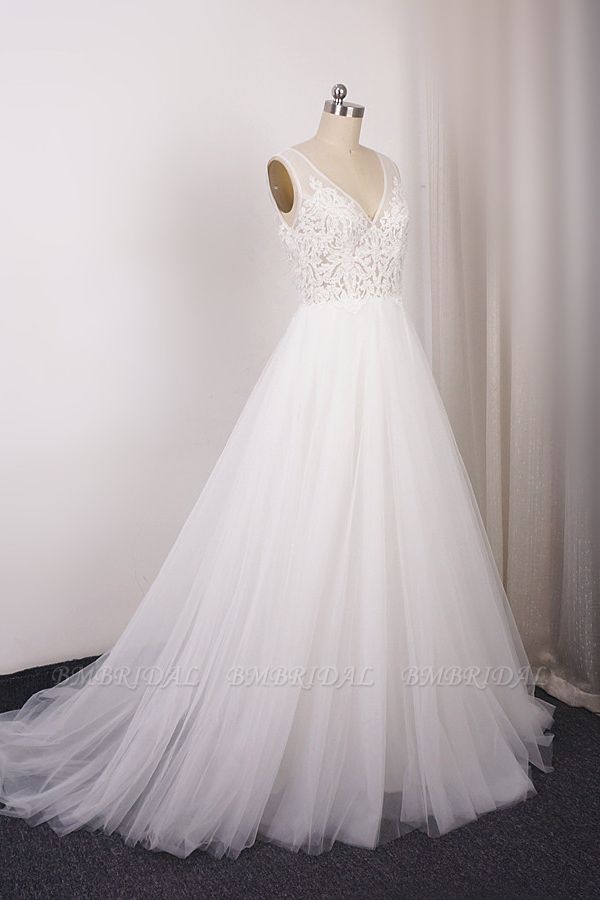 BMbridal Elegant V-Neck Sleeveless Straps Lace Wedding Dress White Tulle Appliques Beadings Bridal Gowns On Sale