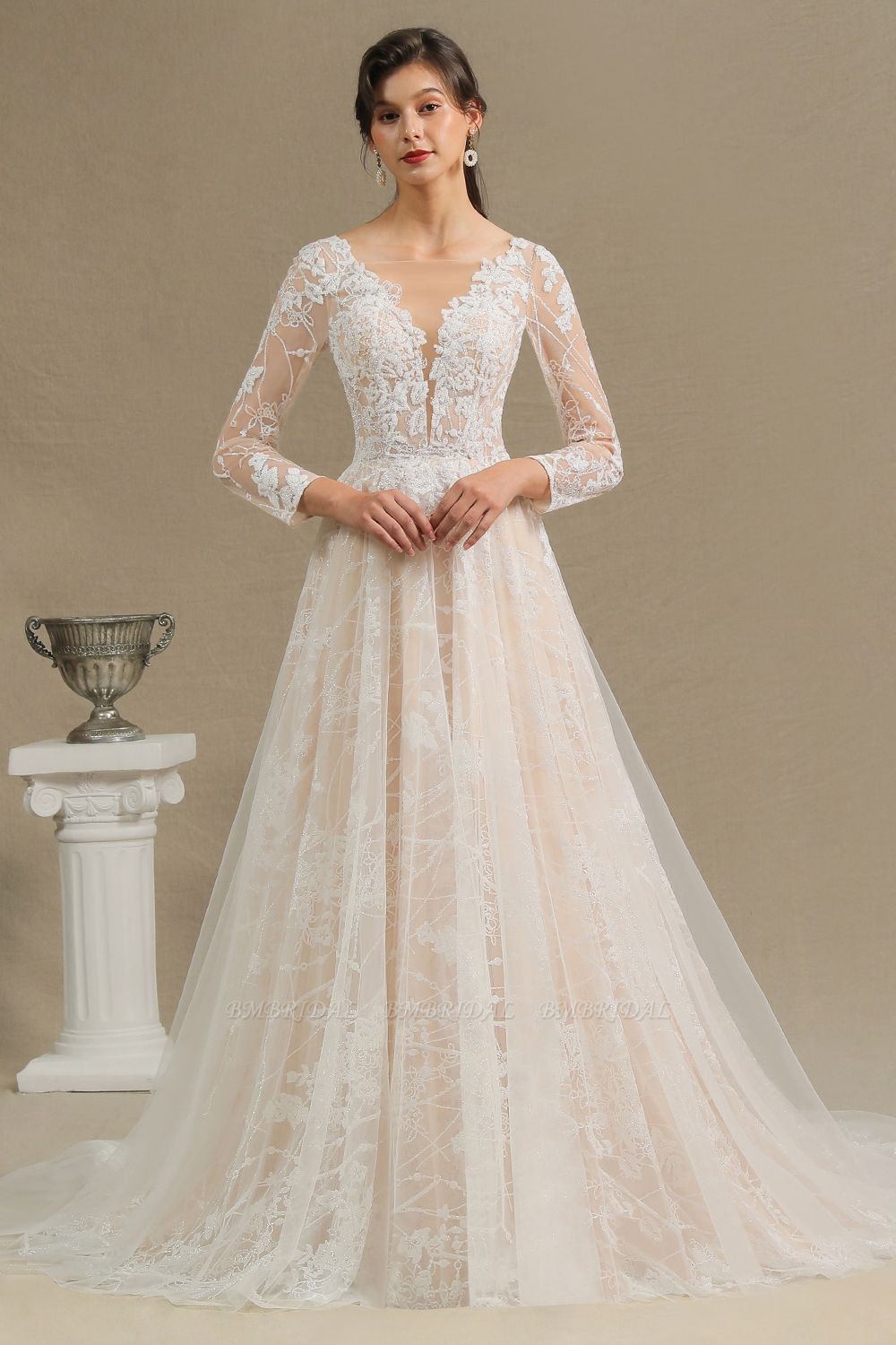 BMbridal Chic A-line Tulle Lace Wedding Dress Long Sleeves Ivory Bridal Gowns On Sale