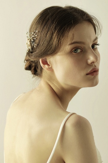 Schöne Legierung & Strass Hochzeit Kämme-Haarspangen Headpiece mit Nachahmungen von Perlen_6