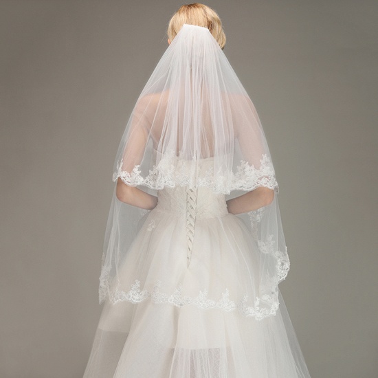 BMbridal Two Layers Tulle Appliques Comb Wedding Veil_6