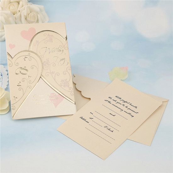 BMbridal New Arrival Tri-Fold Heart Style Invitation Cards (Set of 50)_1