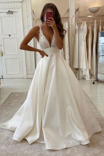 BMbridal V-Neck Sleeveless Wedding Dress Ivory Lace Bridal Gowns_1