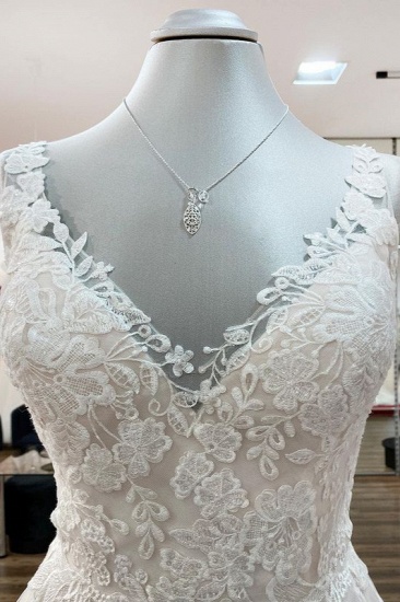 BMbridal Graceful Ivory Tulle V Neck Lace Ruffles A-Line Wedding Dresses_5