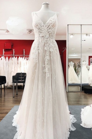BMbridal Eye-taking Sleeveless Tulle V Neck Lace A-Line Wedding Dresses_1