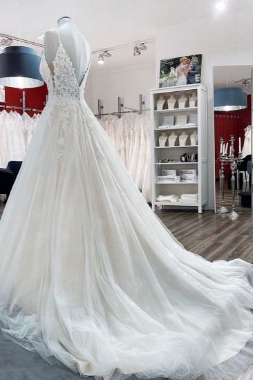 BMbridal Spaghetti Straps Tulle Lace Appliques A-Line Wedding Dresses_4